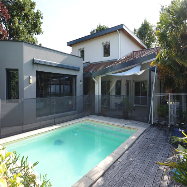 Offres de location Villa Bourg-lès-Valence 26500
